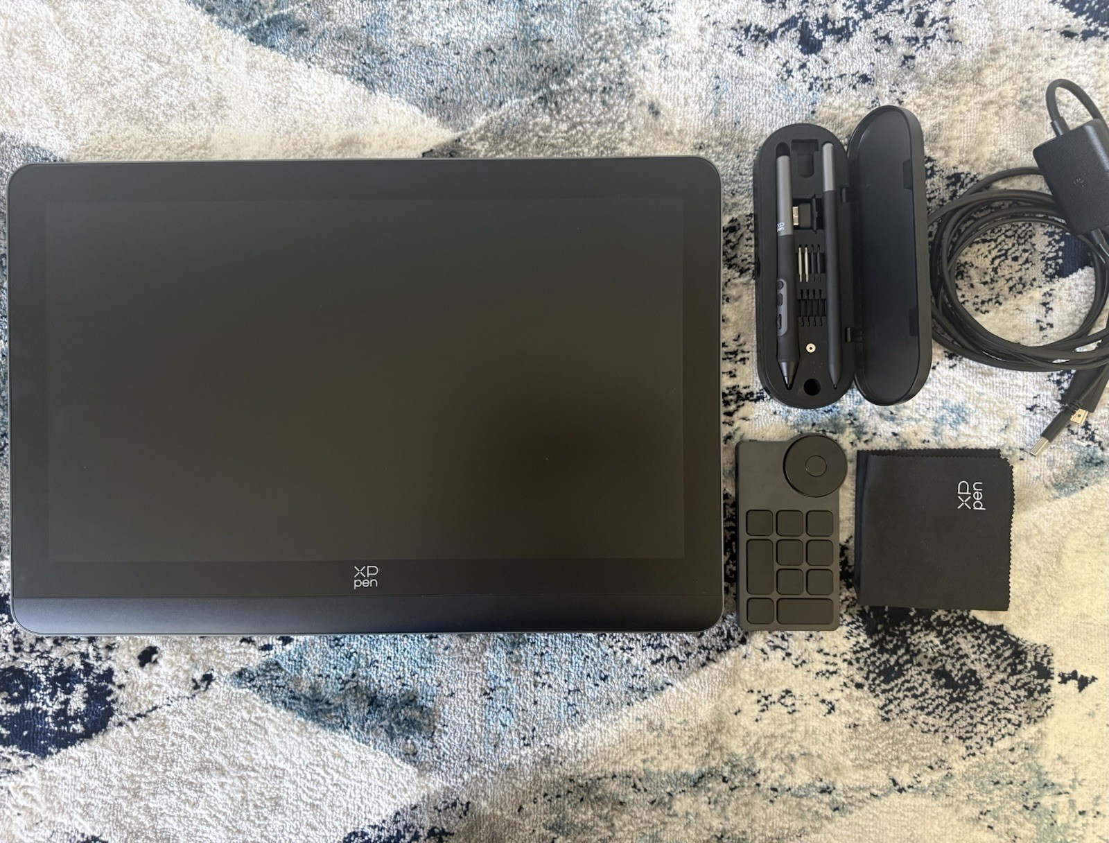 XPPen Artist Pro 19 (Gen 2)  4K – Excellent Condition + Accessories