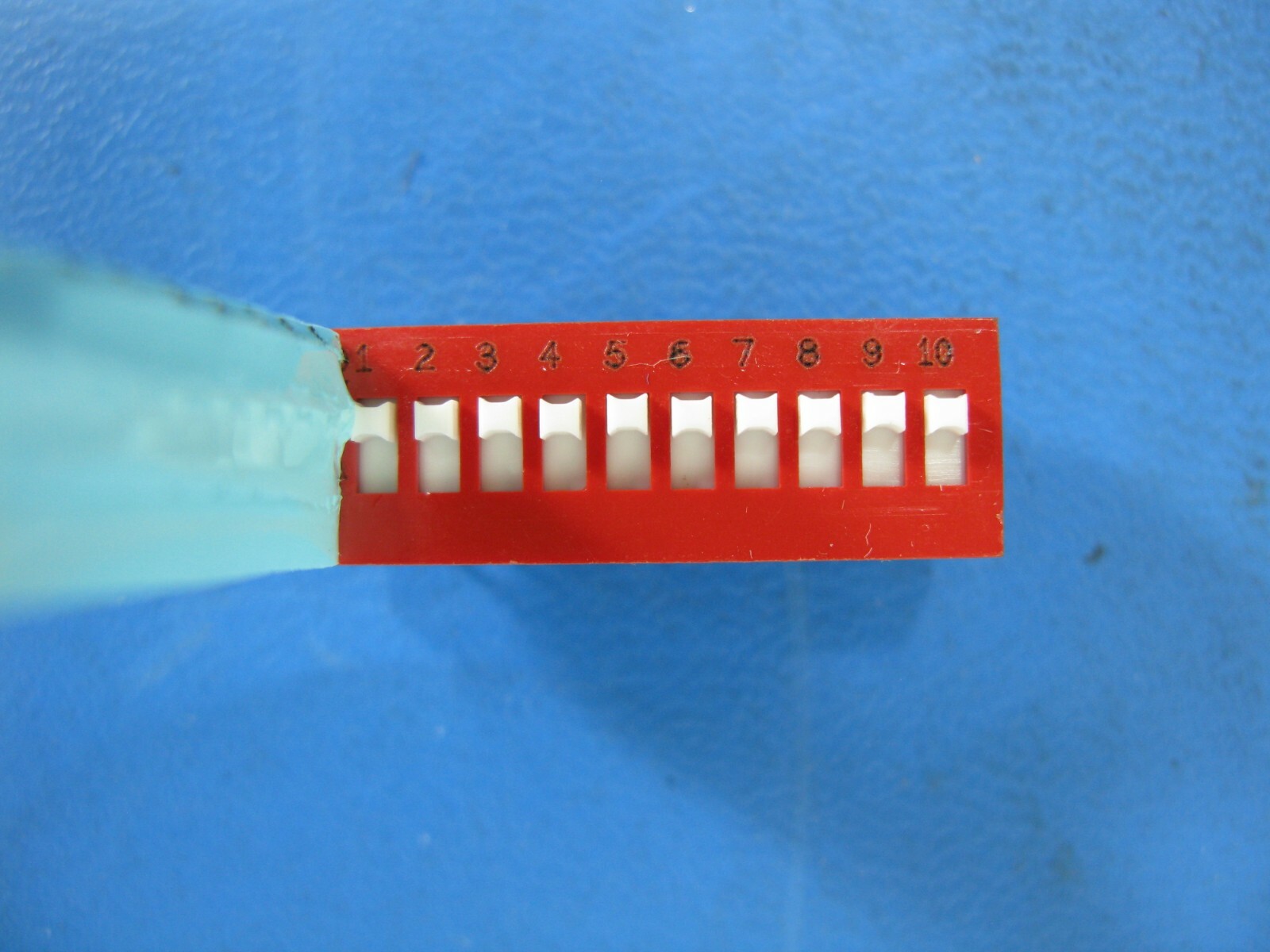 9 PCS GRAYHILL 78SPC01A10A4 SPST DIP SWITCH 10 POSITION IN TUBE W/TAPE SEAL