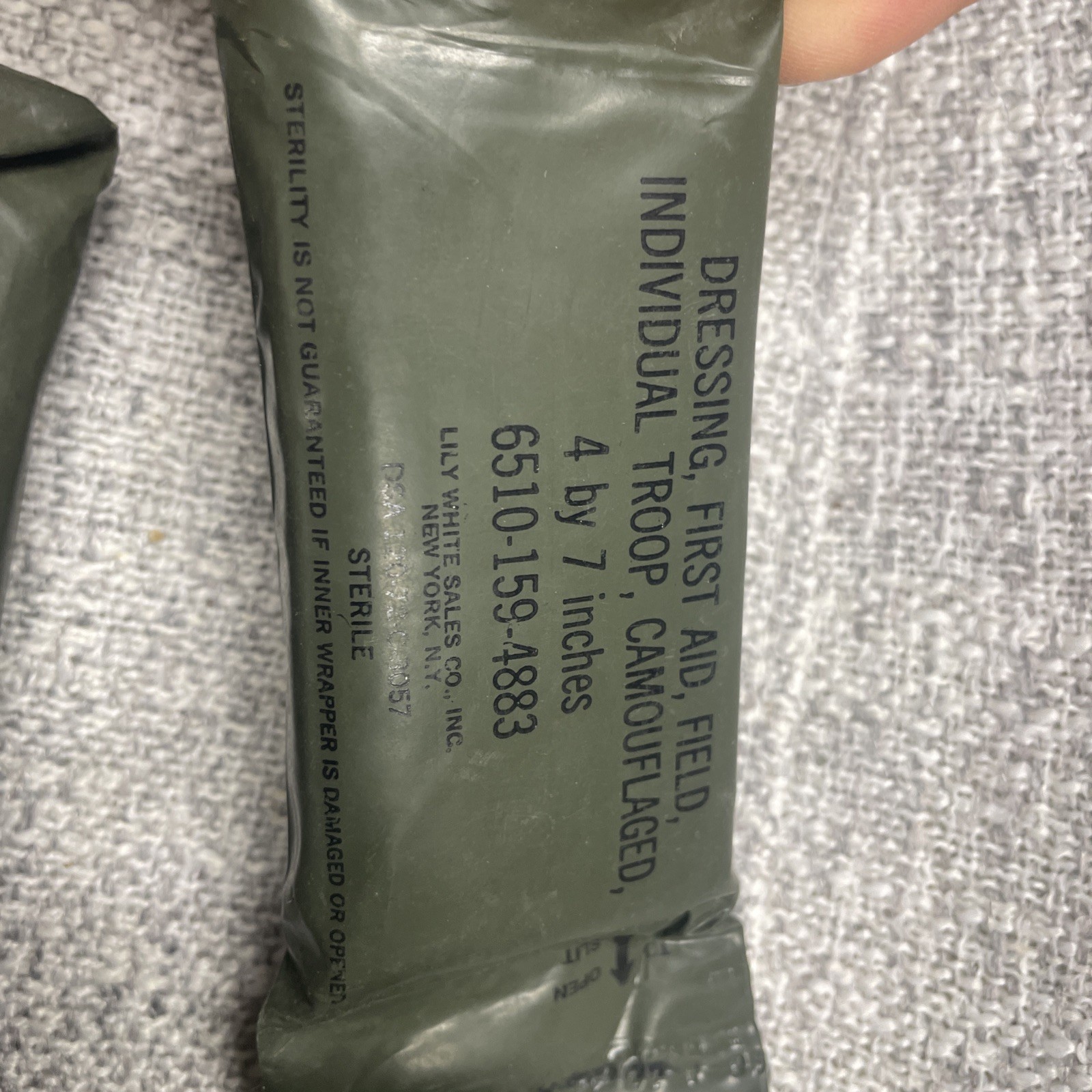 US military first aid field pouch dressing green usa lot of 8