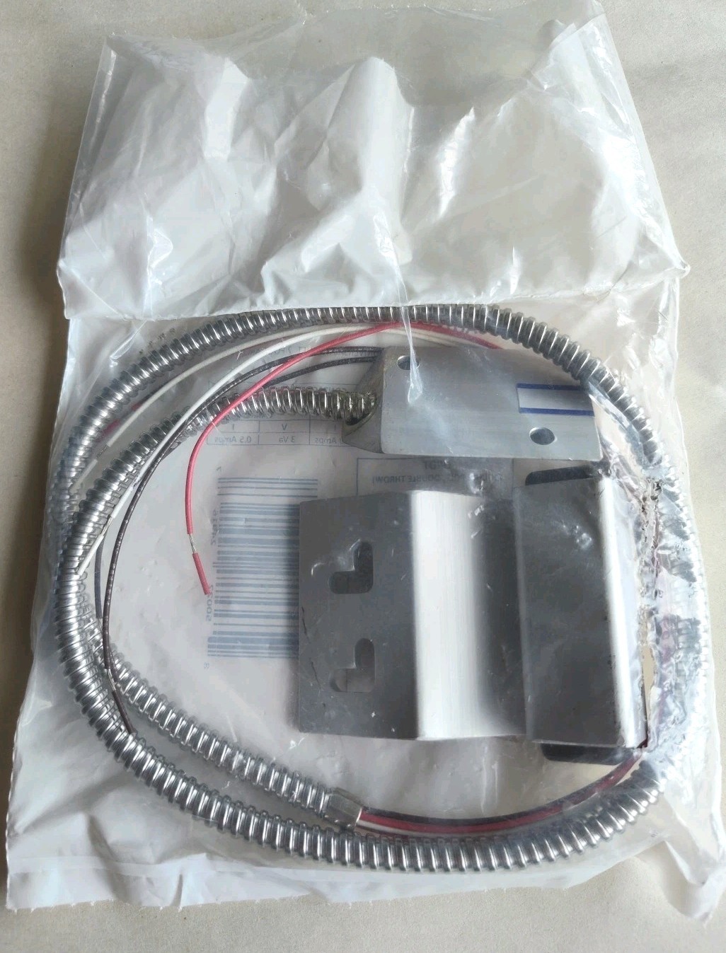 Nascom N200AU/STDD Mighty Mite Switch w/Universal Magnet, 2 ft Armored Cable