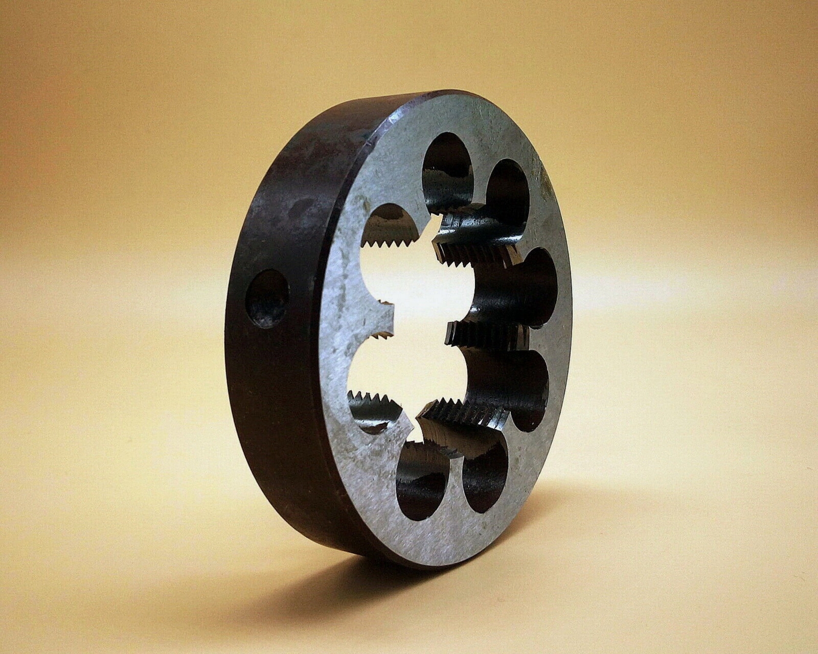 M65 x 1.5mm Metric Right hand Die 65x1.5mm Pitch