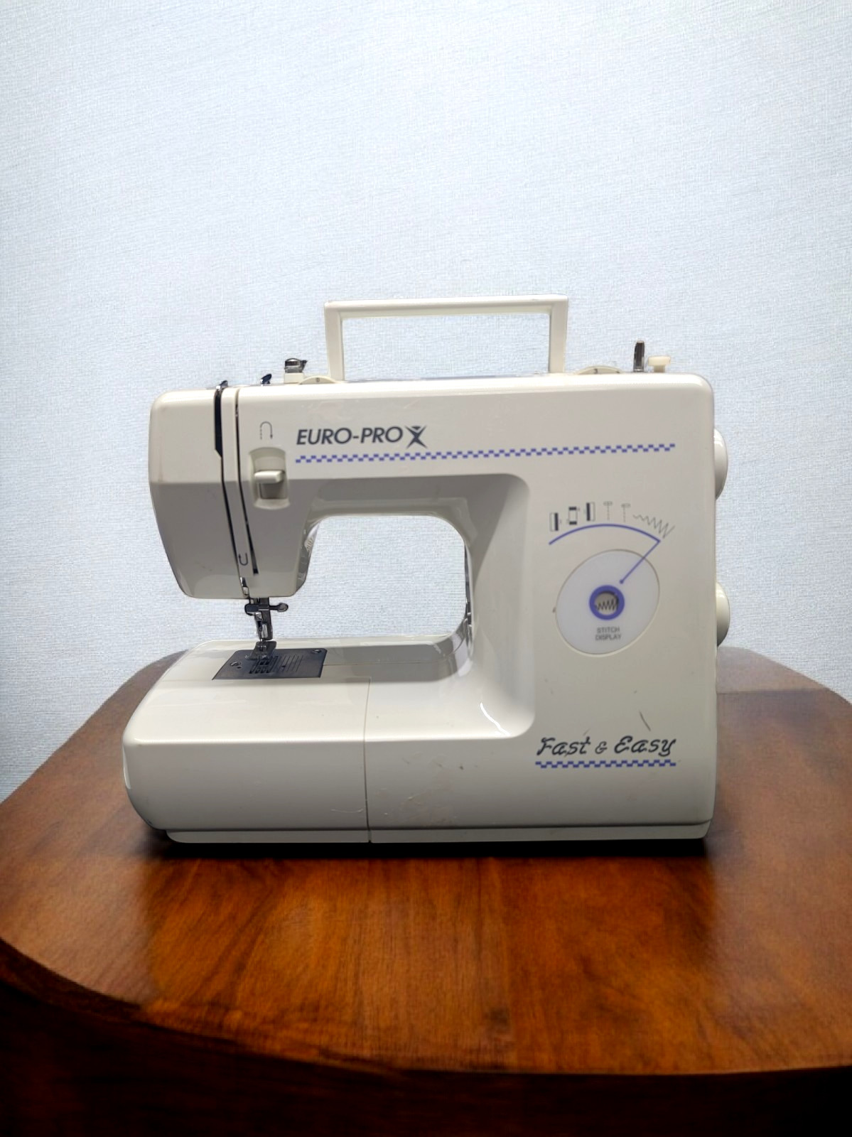 Euro-Pro X Model 420 – Fast & Easy Portable Electric Mechanical Sewing Machine
