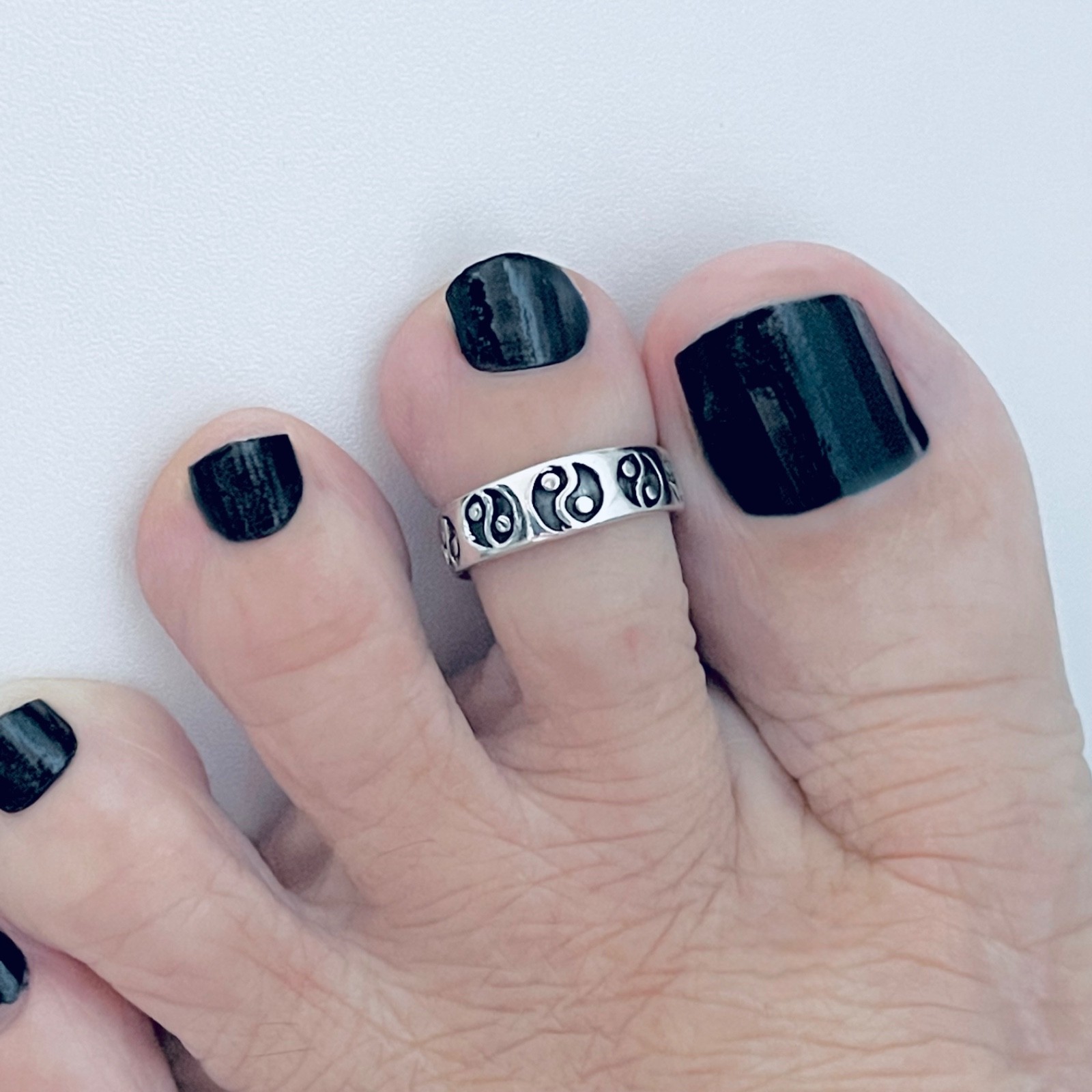 Sterling Silver Yin and Yang Band Toe Ring, Midi Ring, Yoga Rings, Silver Bands
