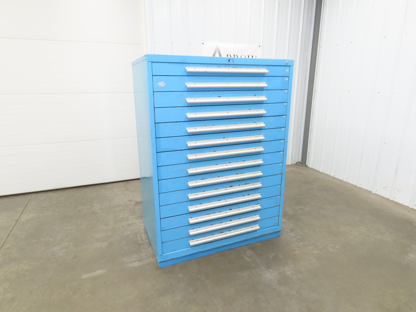 Nu-Era Modular Tool Storage Cabinet 14 Drawer 45x28x61" Stanley Vidmar Lista