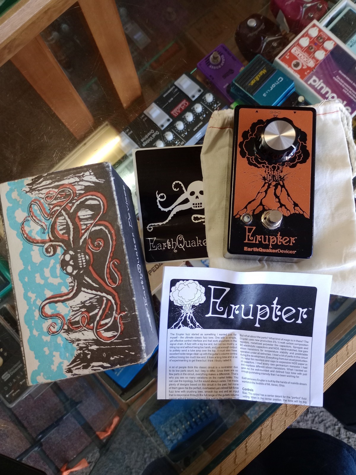 EarthQuaker Devices Erupter Ultimate Fuzz Tone Pedal *** FREE SHIPPING ***