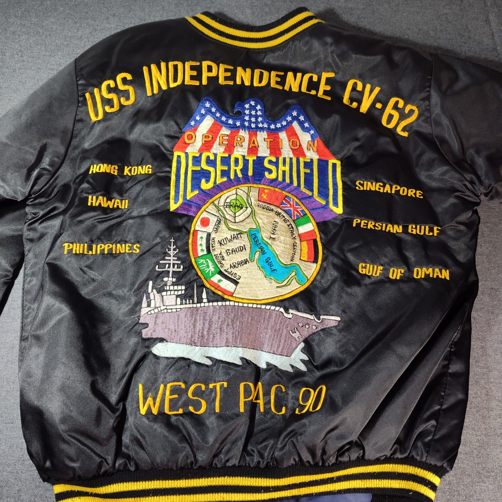 Vtg Desert Storm USA Military Souvenir Service Satin Jacket Mens Large XL Tim