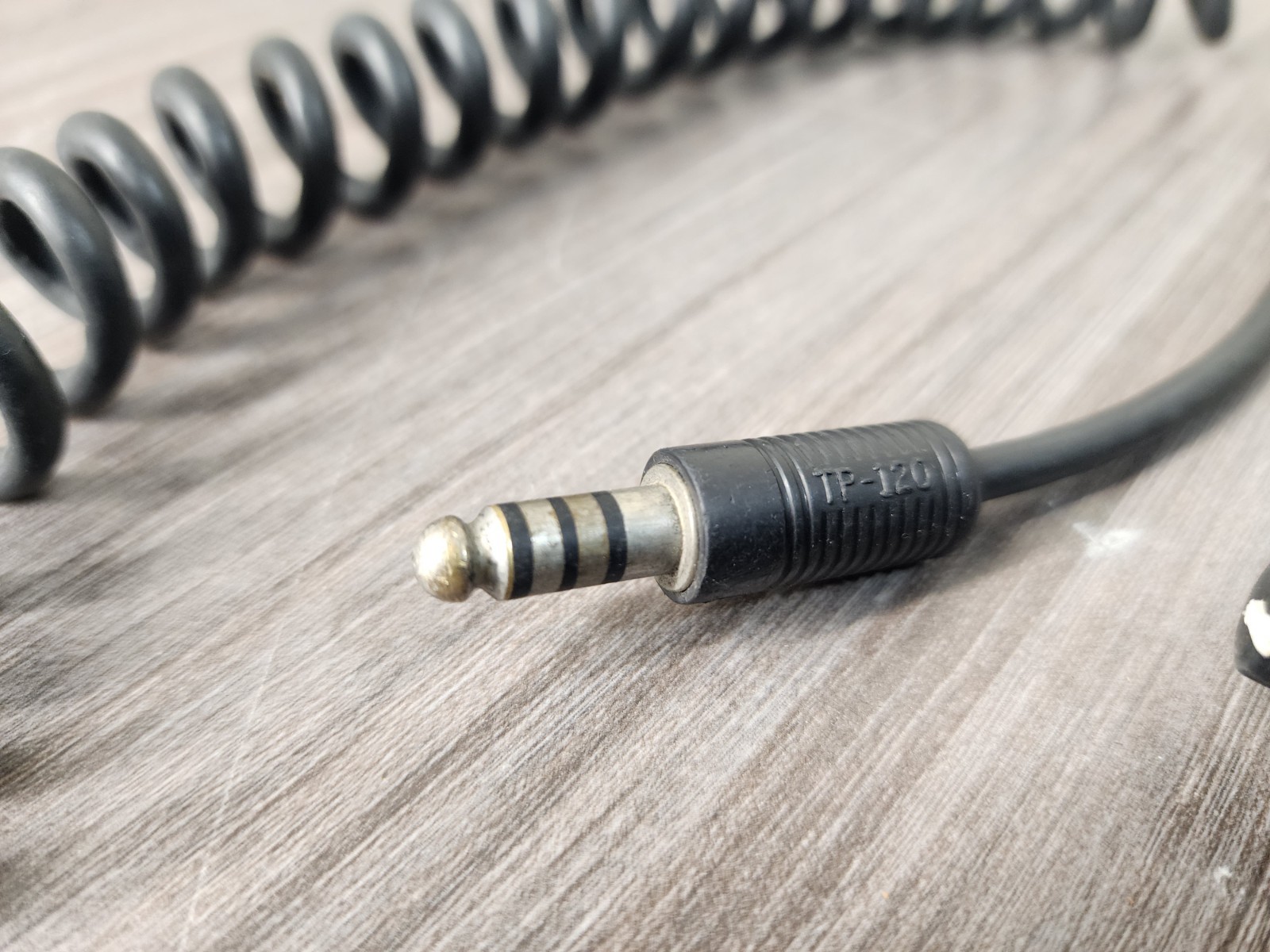 Comm Innovations Handheld Microphone CIX221HK3-74