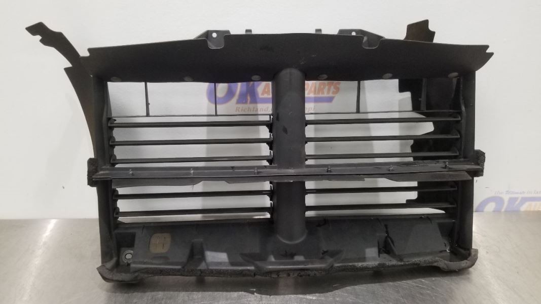 13 DODGE RAM 1500 AIR SHUTTER 3.6L