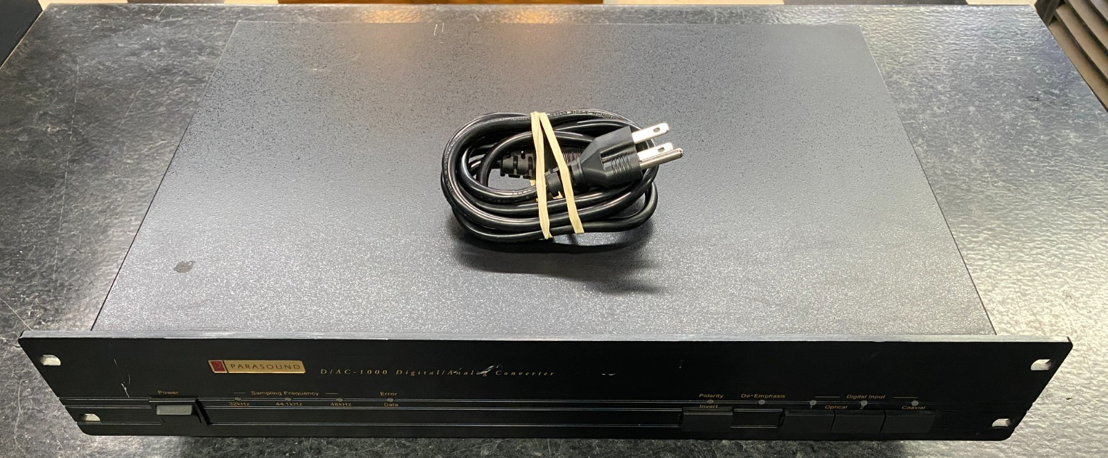 Parasound D/AC-1000 Digital Analog Converter Sampling Frequency Black Universal