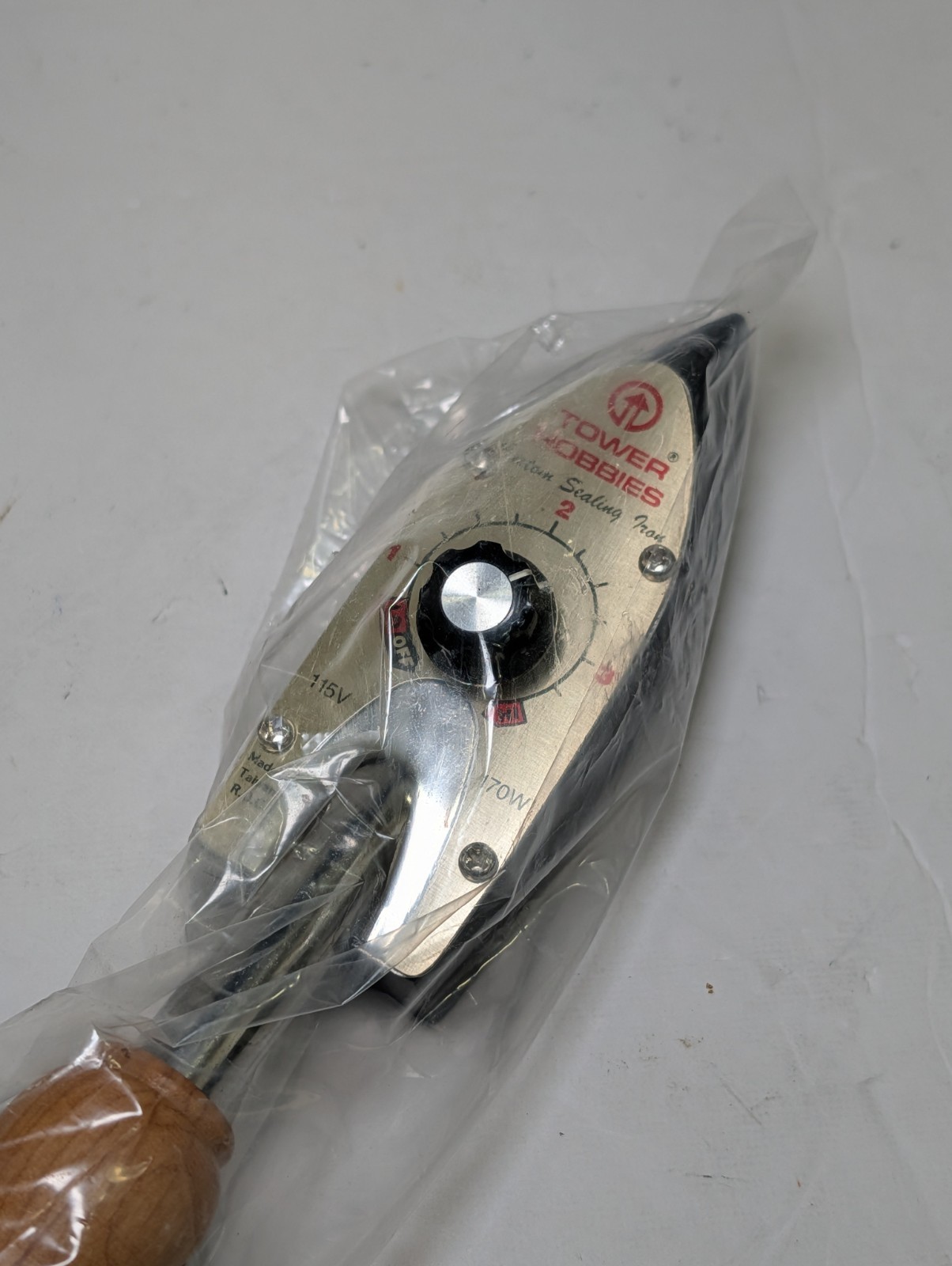 Tower Hobbies Custom Sealing Iron #TOWR3250 - New Open Box