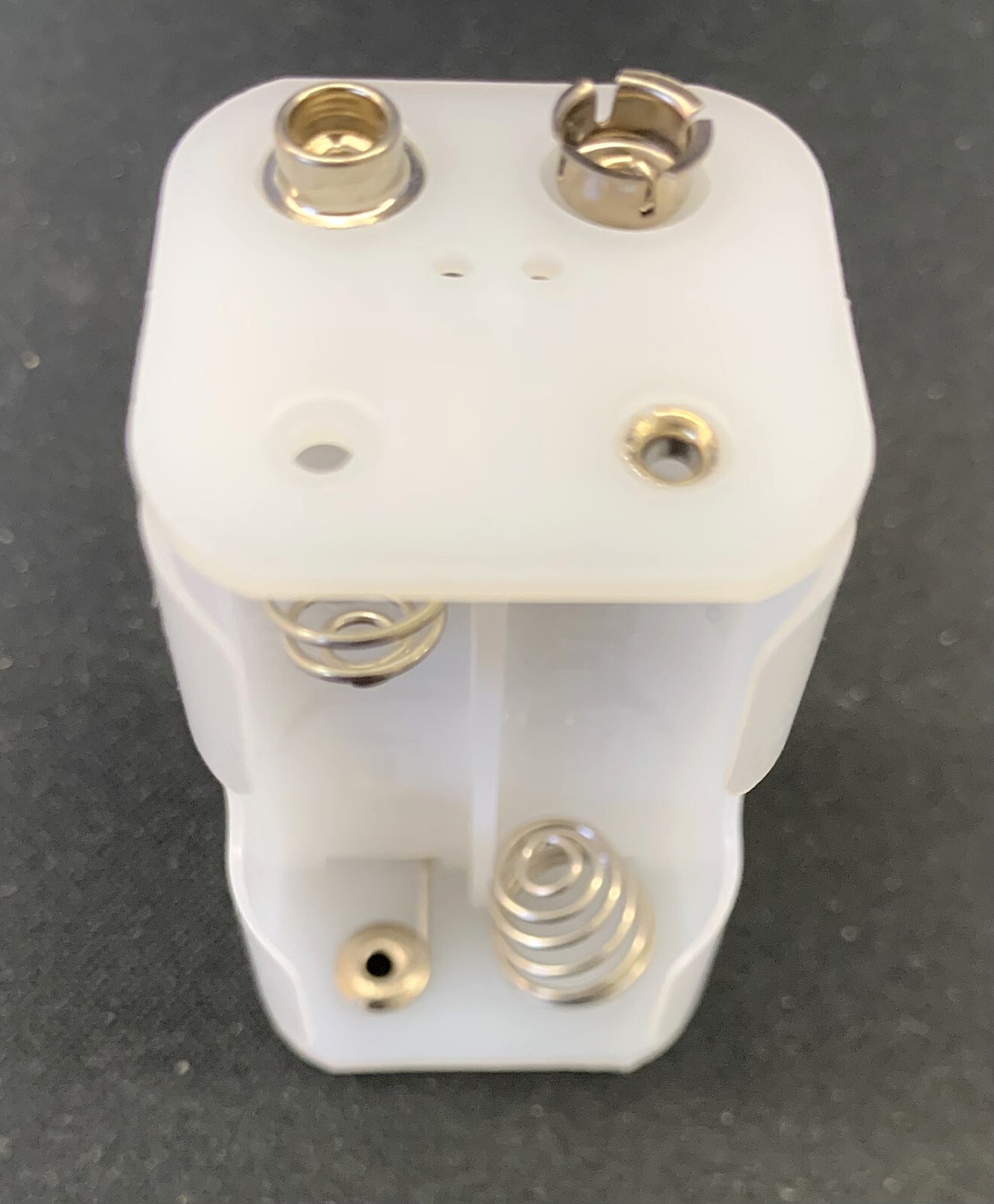 BH343 Four (4) AA Cell (UM-3) Plastic Battery Holder with Snap Connection