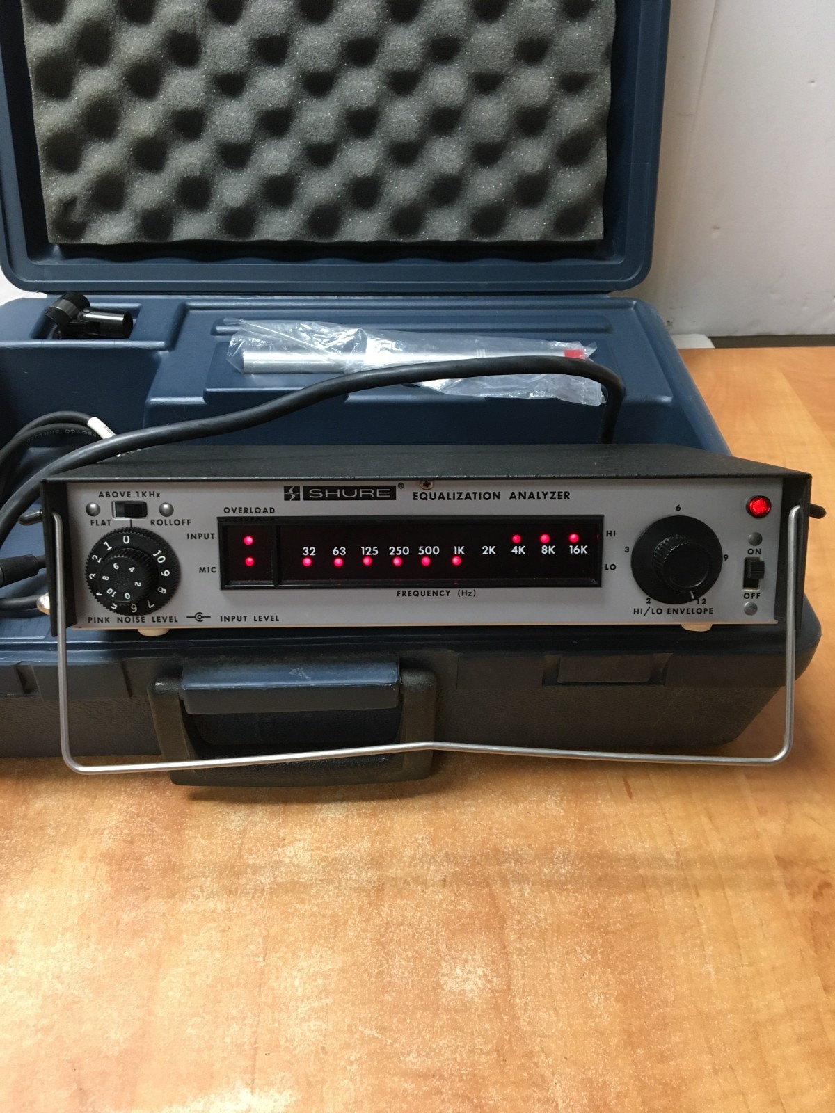 Vintage Shure M615 Equalization Analyzer System Feedback Controller w/Case