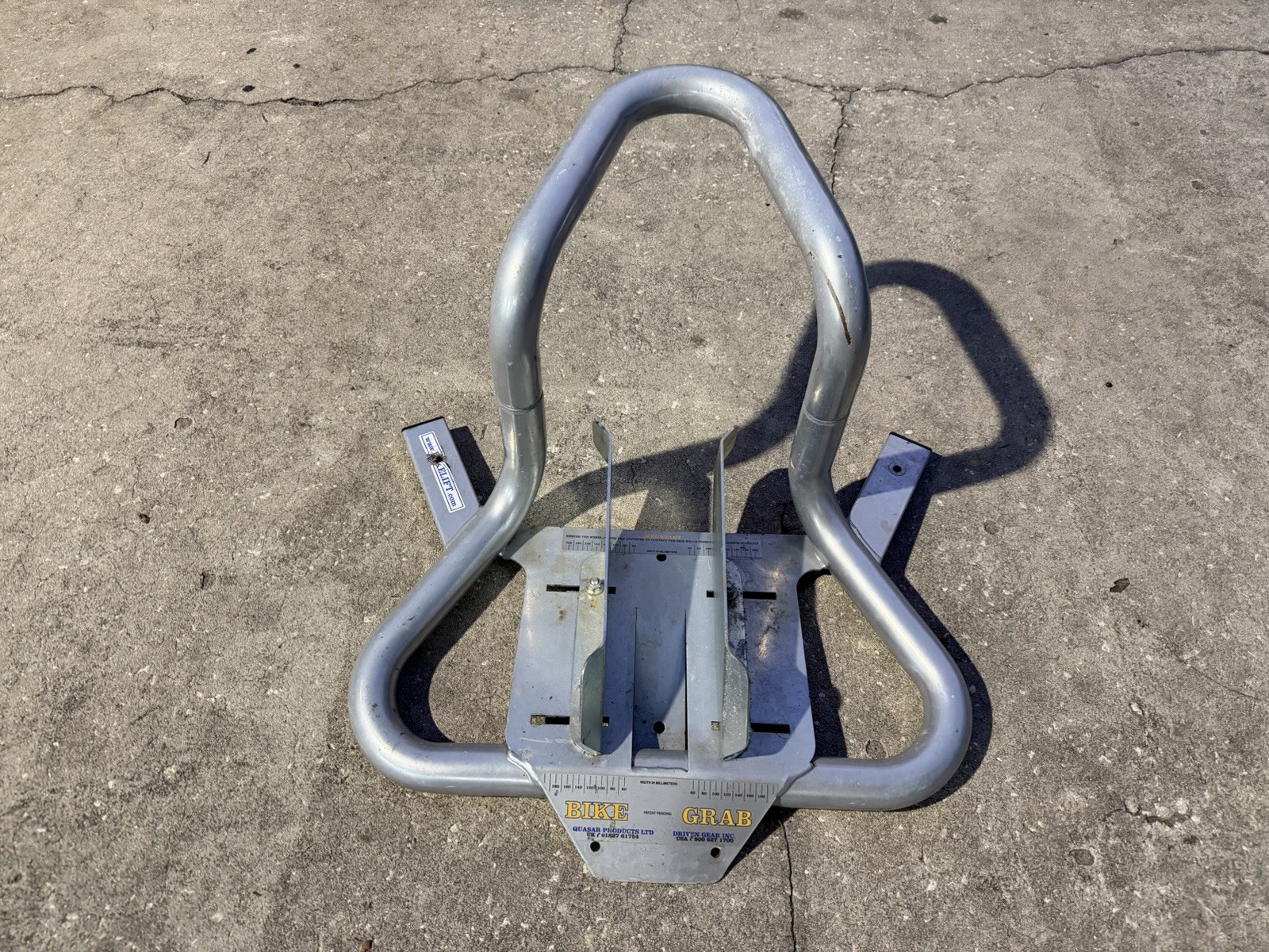Motorcycle Bike Stand Transport Stay Chock Grab UK Towing