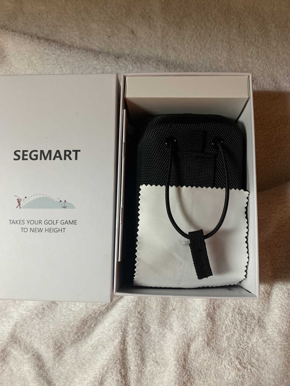 Segmart Golf Rangefinder: Precision, Power & Performance (900 Yards)