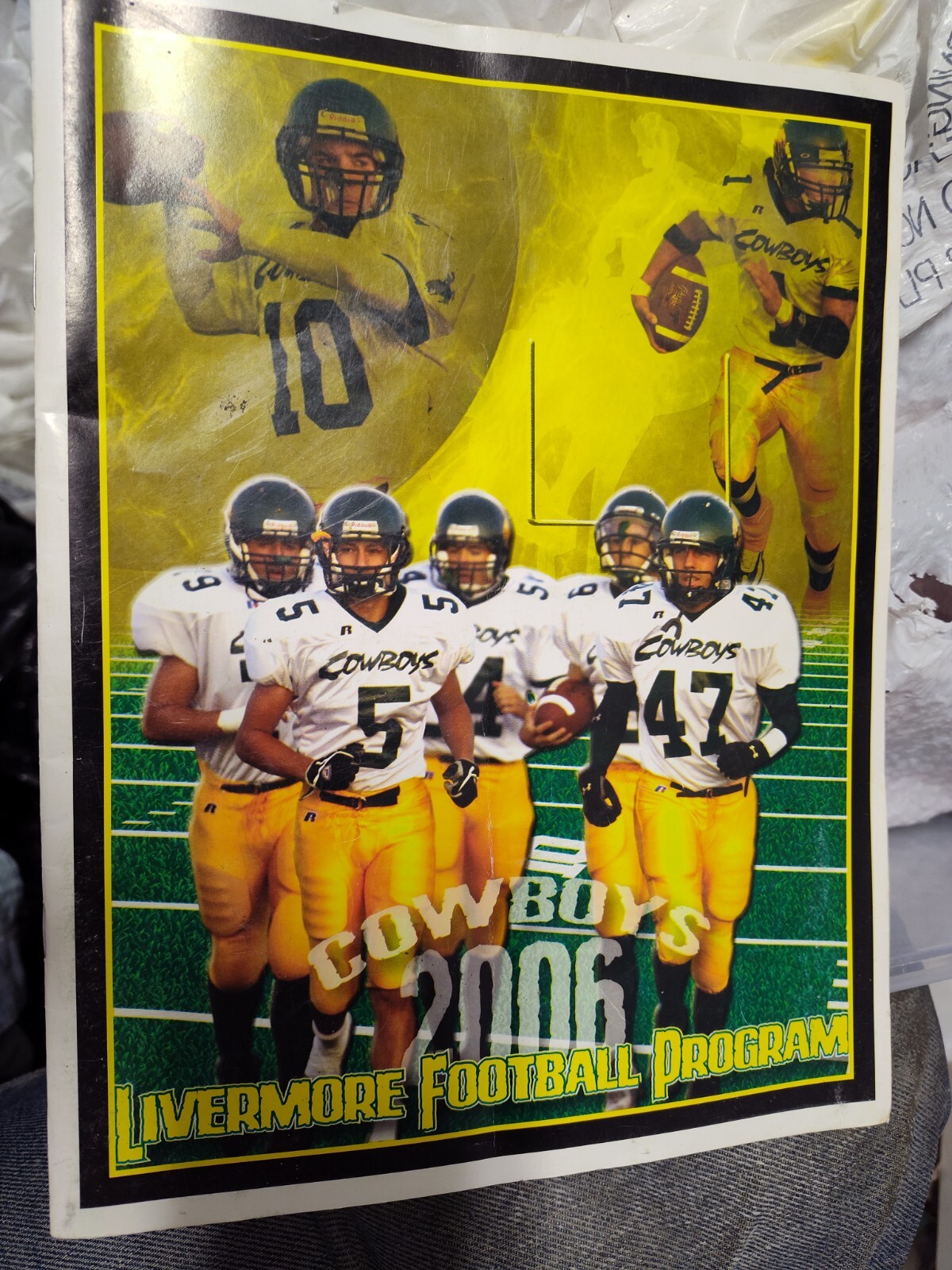 2006 LIVERMORE CA COWBOY HIGH SCHOOL FOOTBALL TEAM PROGRAM COLOR