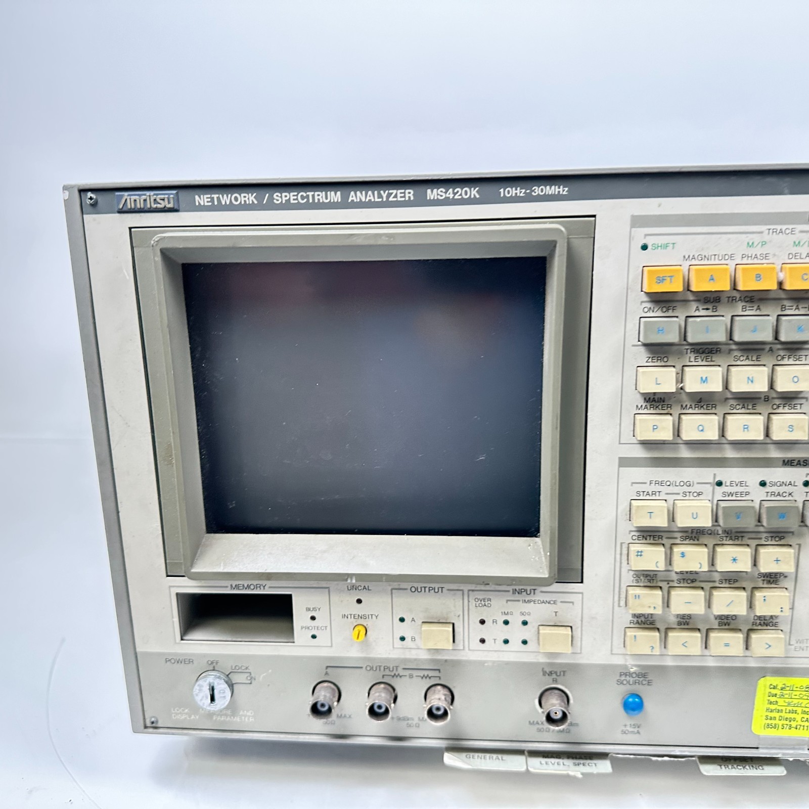 Anritsu MS420K Network / Spectrum Analyzer 10Hz-30Mhz