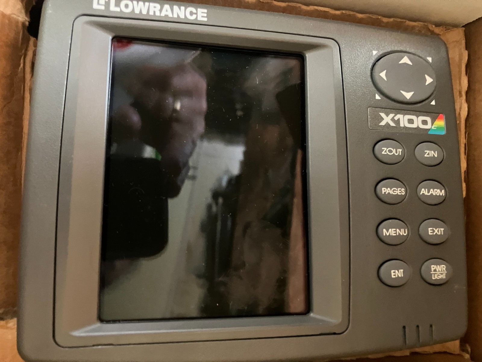 Lowrance X 100c Fishfinder Sonar Depth Fish Finder * 30 DAY WARRANTY* FREE SHIP