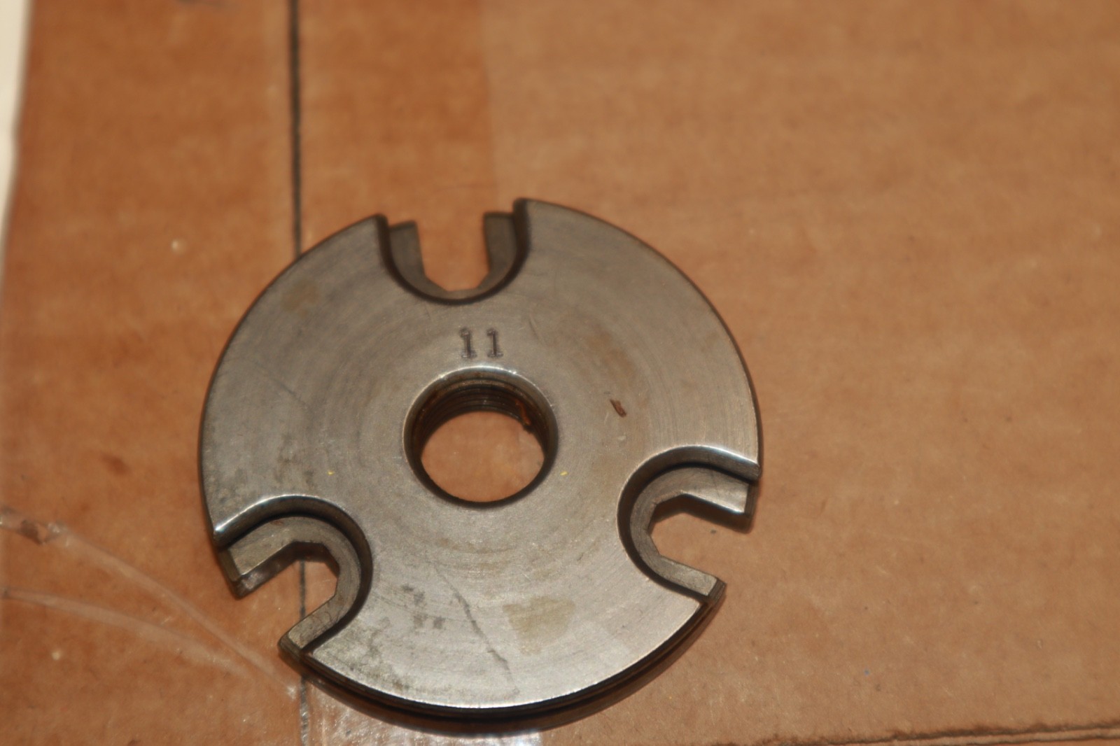Used Lee Reloading # 90657 # 11 Progressive Press Shellplate