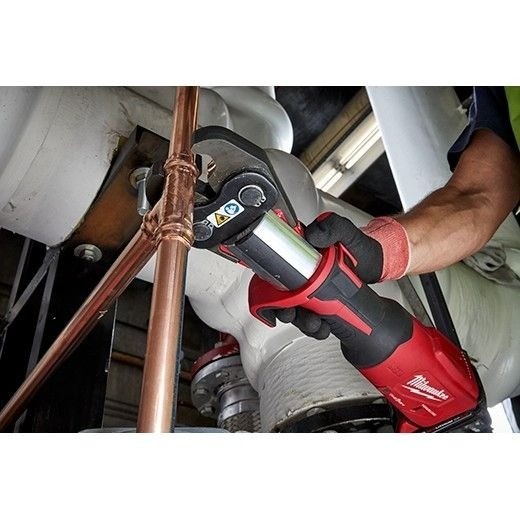 Milwaukee M18 FORCE LOGIC Press Tool w/ ONE-KEY INCLUDES REDLITHIUM™ CP2.0 Batte