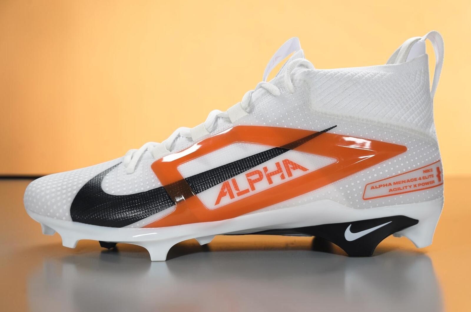 Nike Alpha Menace 4 Elite Cleats White Orange FZ7701-104 Men’s 17 NWOT No Box