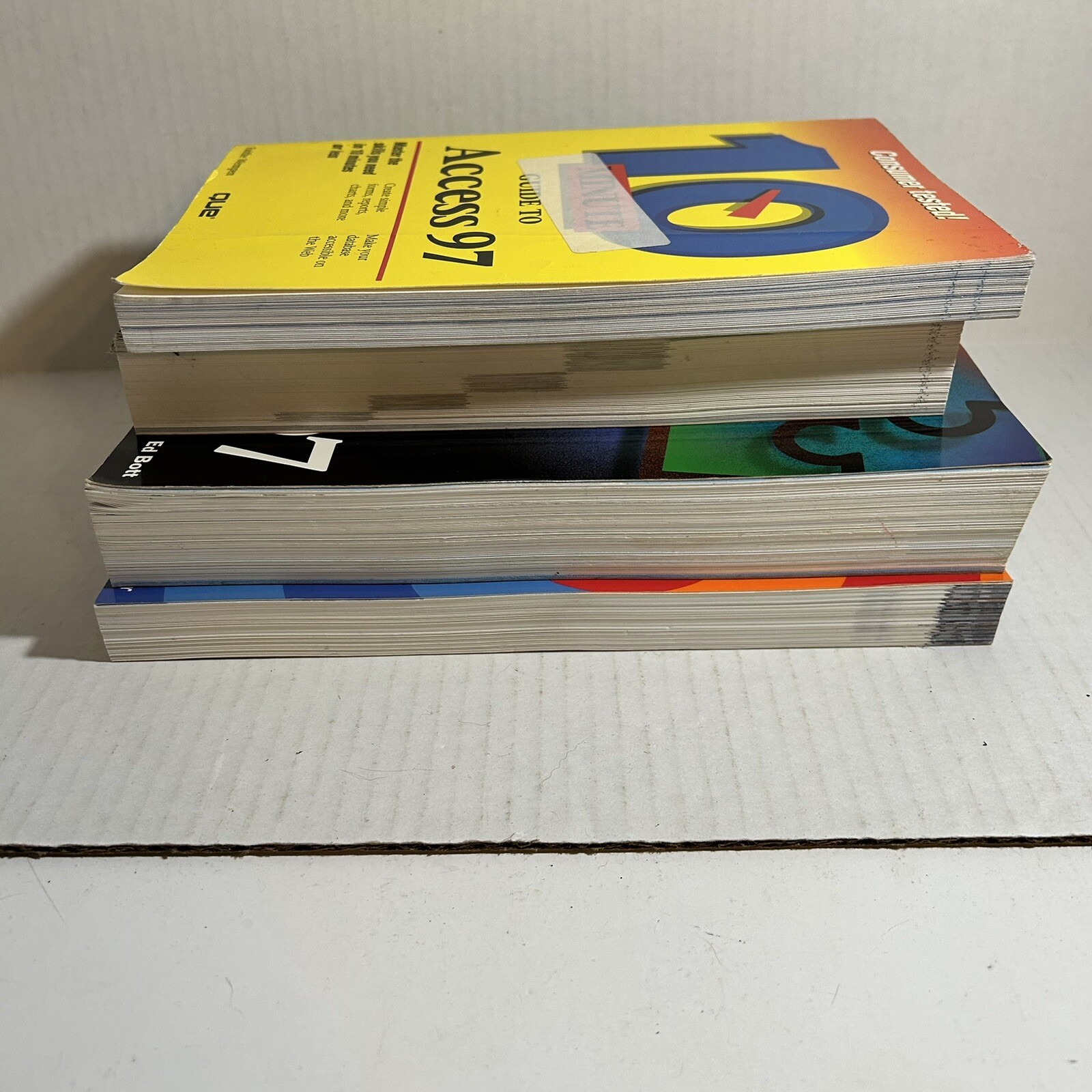 Vintage Microsoft Windows 97 Computer Book Lot of 4 Reference Access User Guides