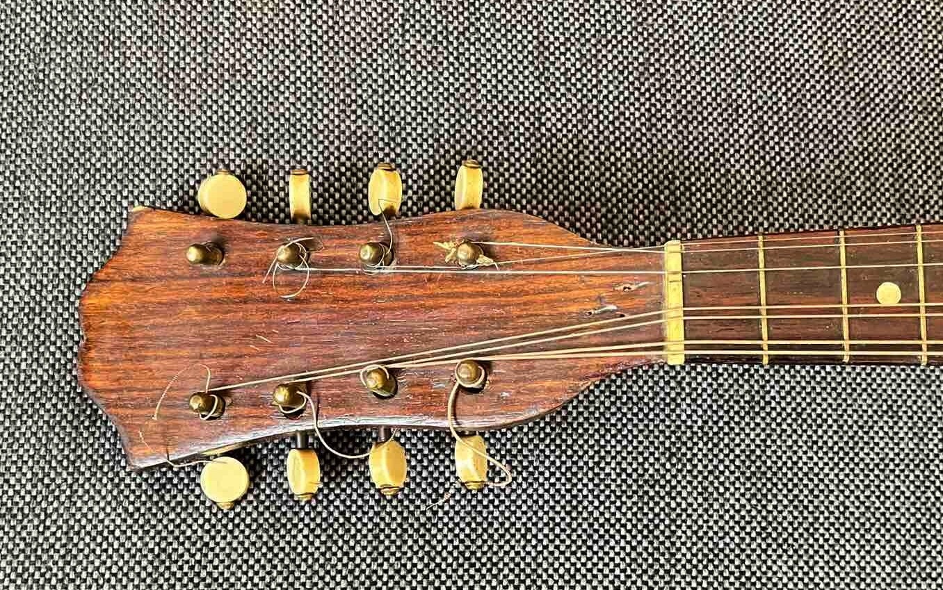 Mandolin Mario Casella Catania