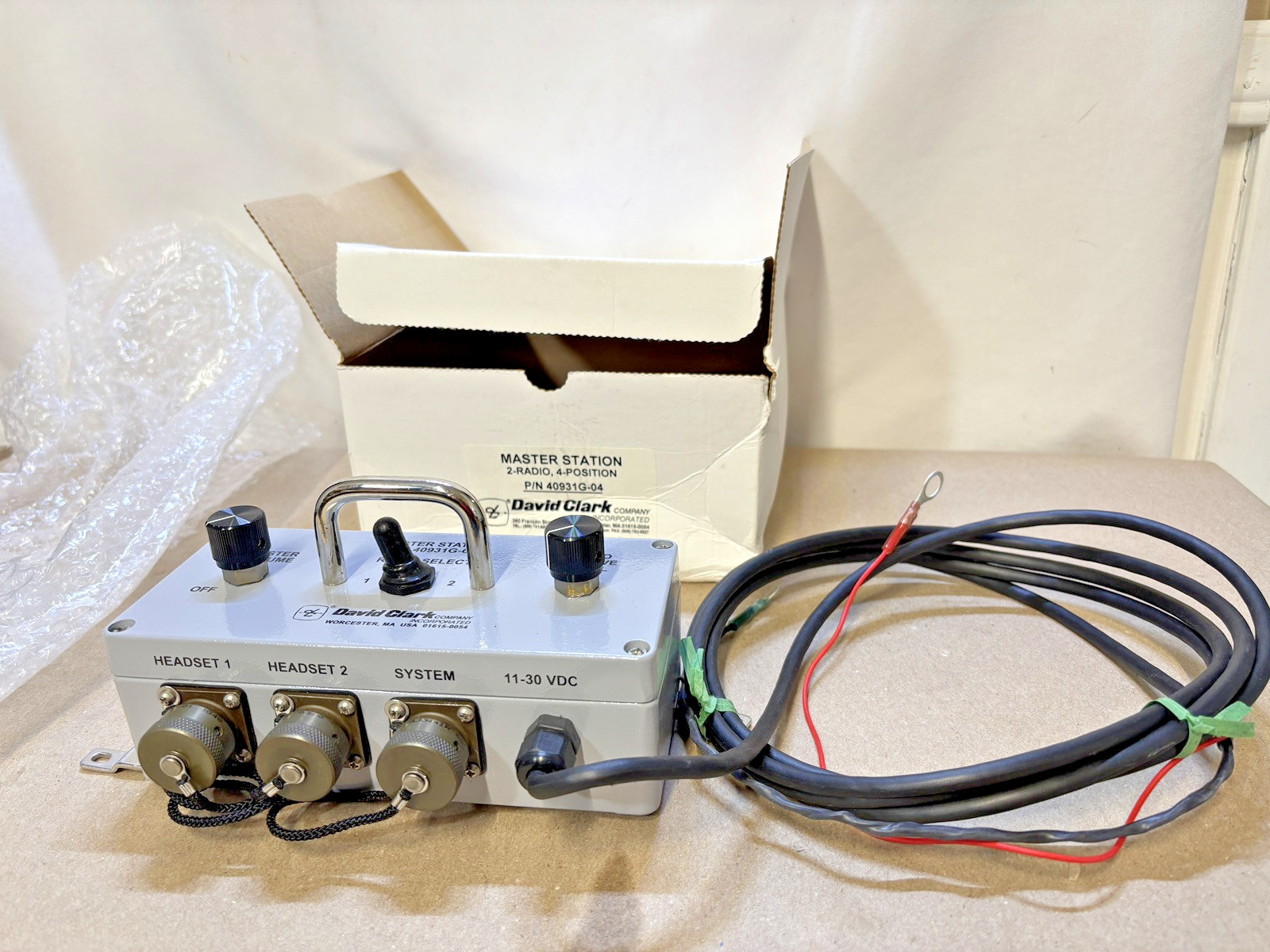 David Clark Master Station 2-Radio, 4-Position P/N 40931G-04 New Old Stock