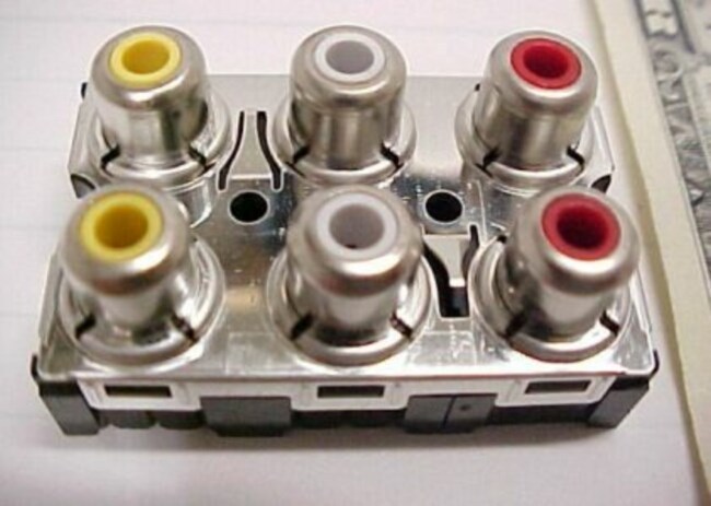 10 RCA Jacks, 6 Position 3 Channel PCB Mount Color Coded, Salvage Freight, New