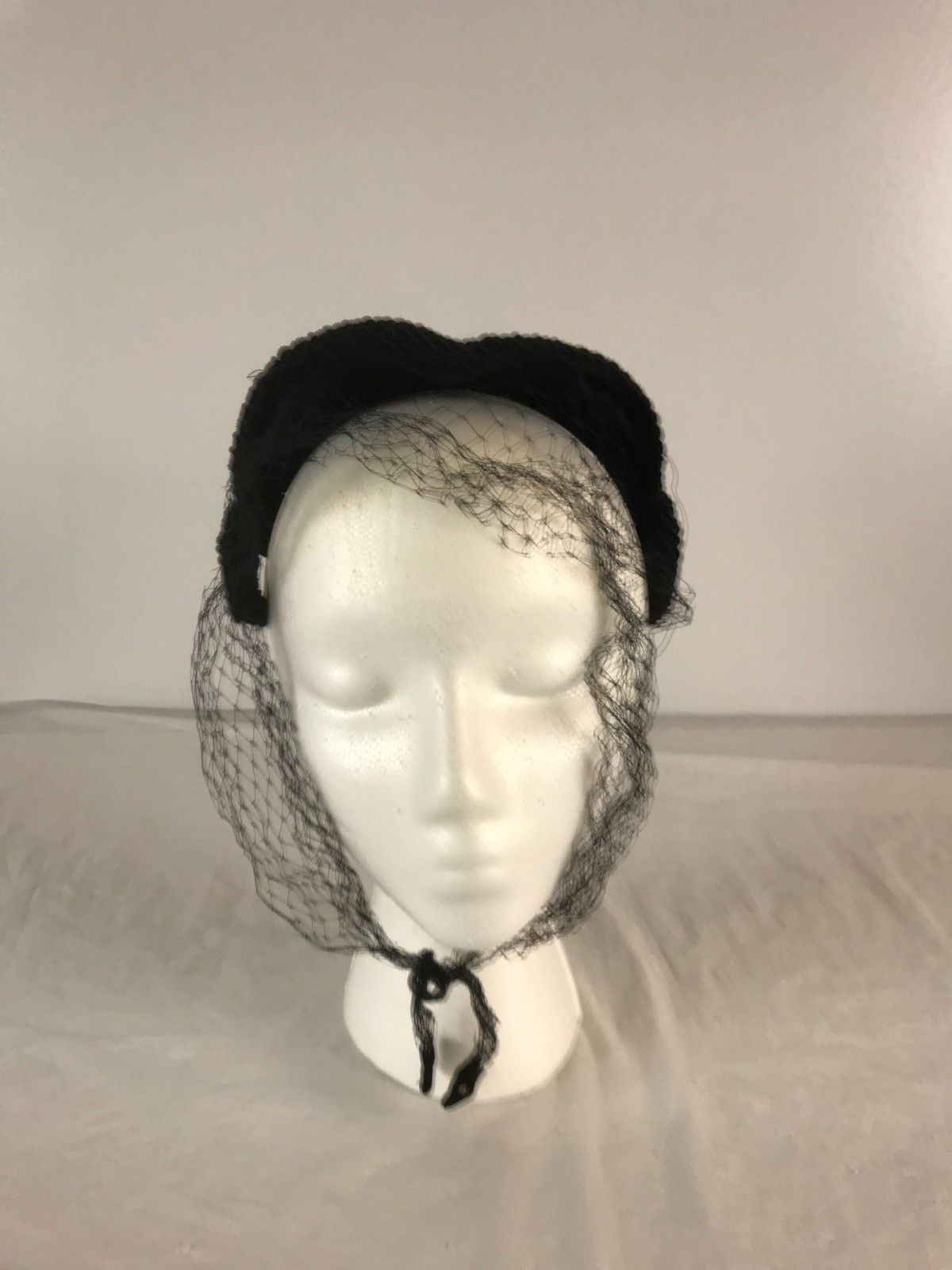 vintage Black Velvet Fascinator Women's Headpiece with face Veil