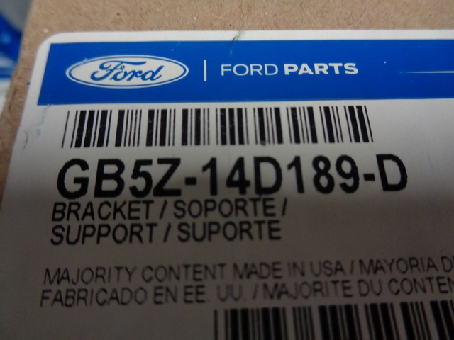 Genuine Ford Blind Spot Detection System Warning Sensor Bracket GB5Z-14D189-D