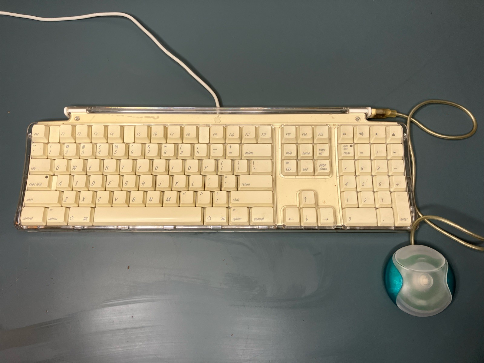 Apple Power Macintosh G3 Desktop Computer - Vintage