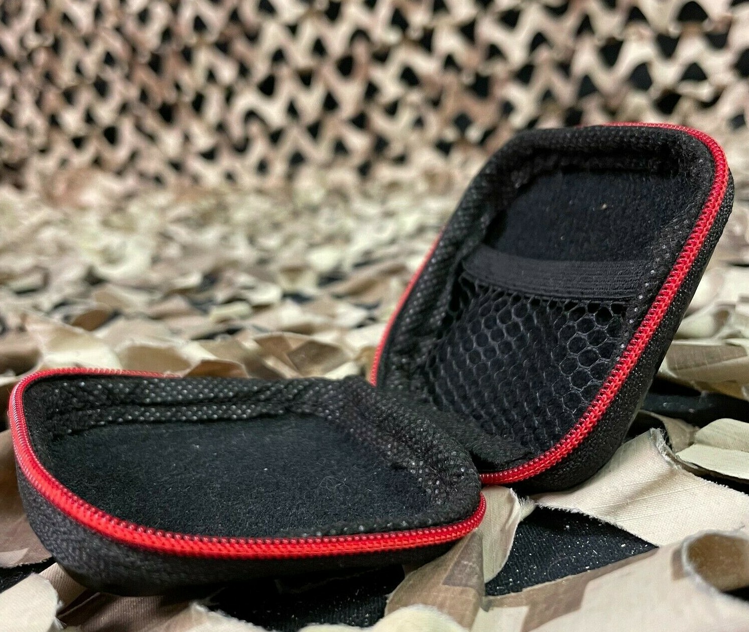 NEW Warrior Universal Carbon Fiber Protective Case - Black/Red