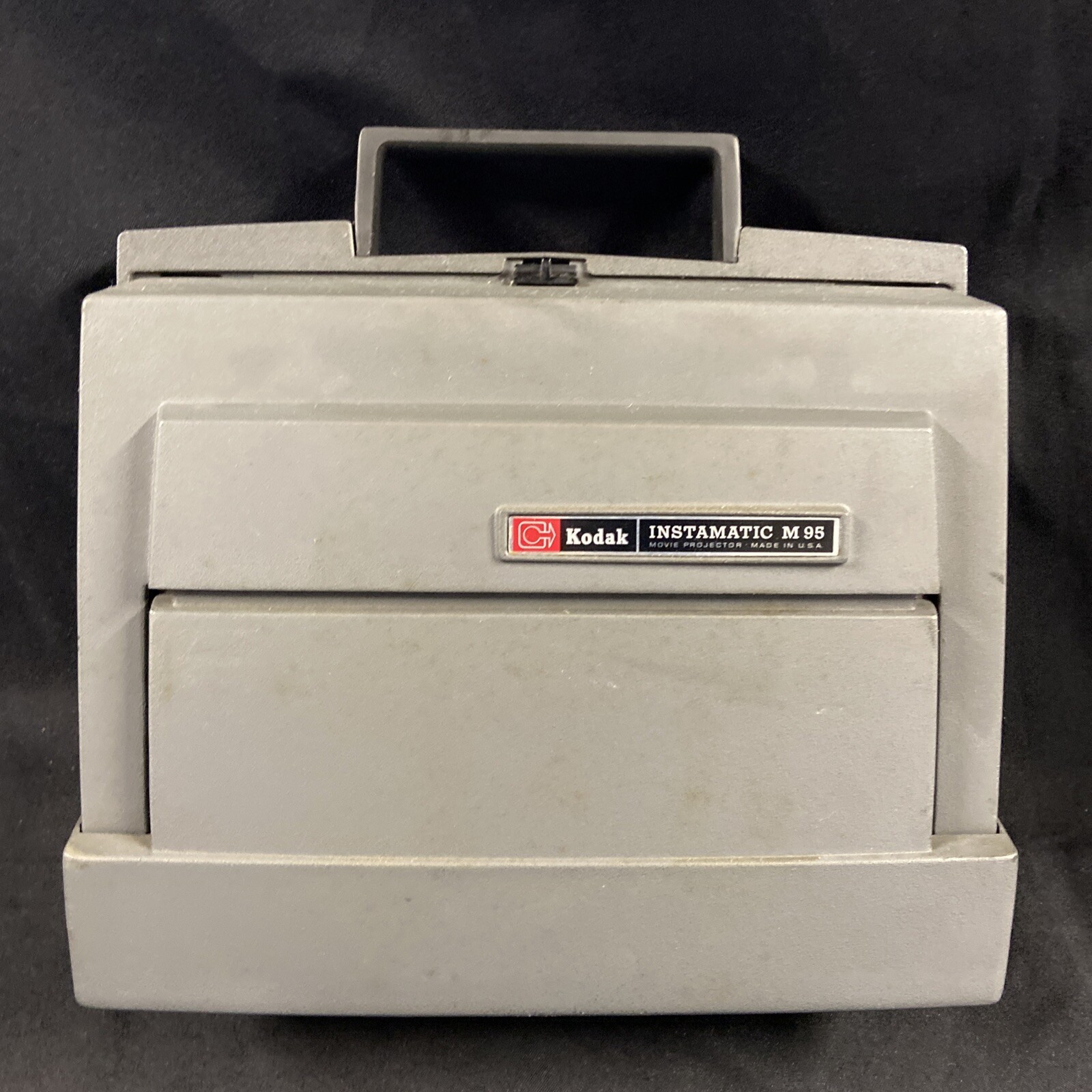 Kodak Vintage Instamatic M95 Movie Projector Motors Runs  Repair/parts Super 8