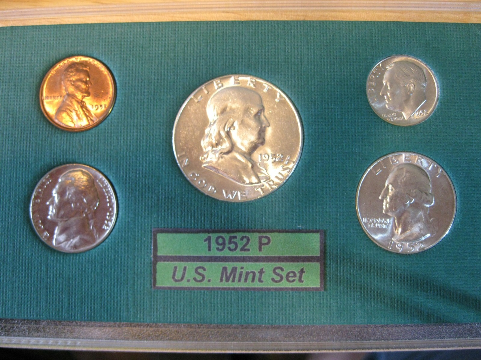 1952 P US Mint Set Brilliant Uncirculated!