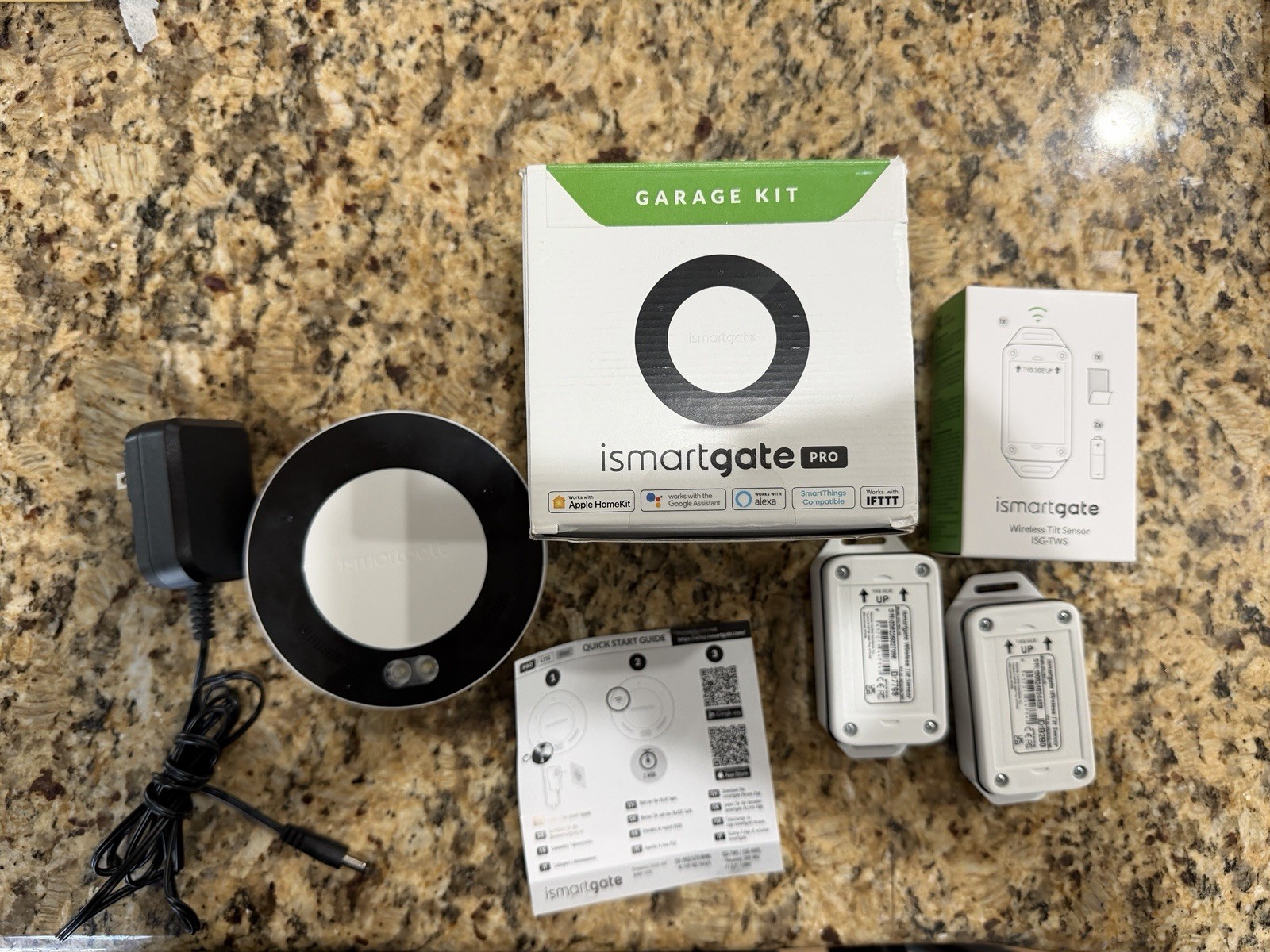 iSmartGate iSG-02WNA103 Gate Kit Pro w/extras
