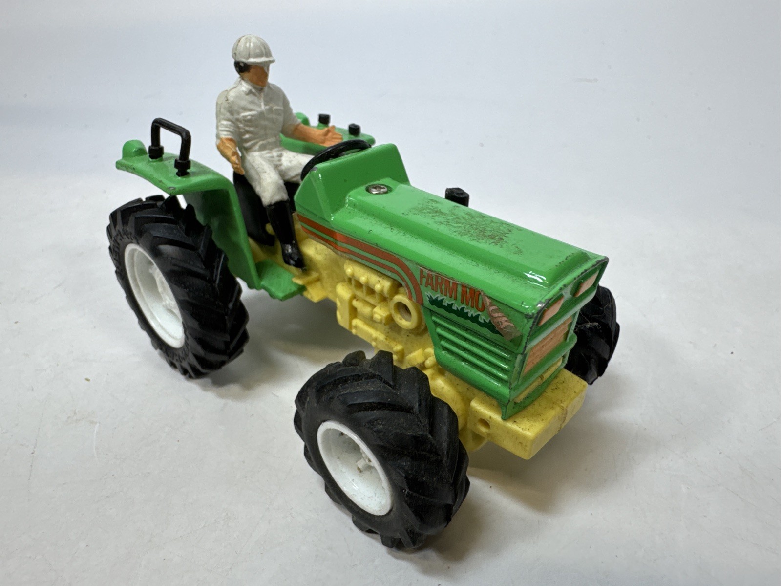 Vtg 1992 New-Ray Country Life Diecast Toy  With Driver  Traction Toy