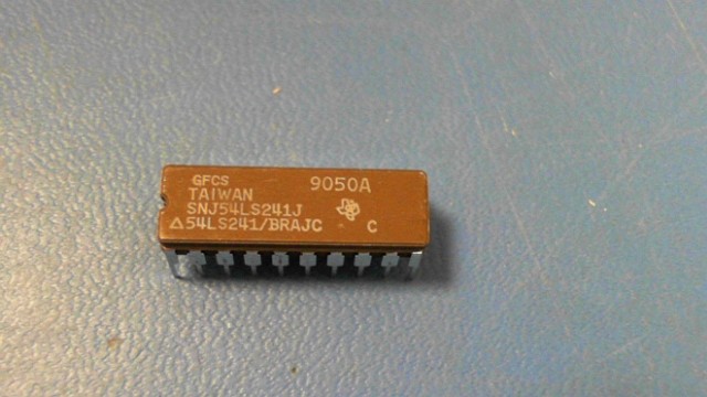 New (7pcs) SNJ54LS241J TEXAS INSTRUMENTS IC Logic