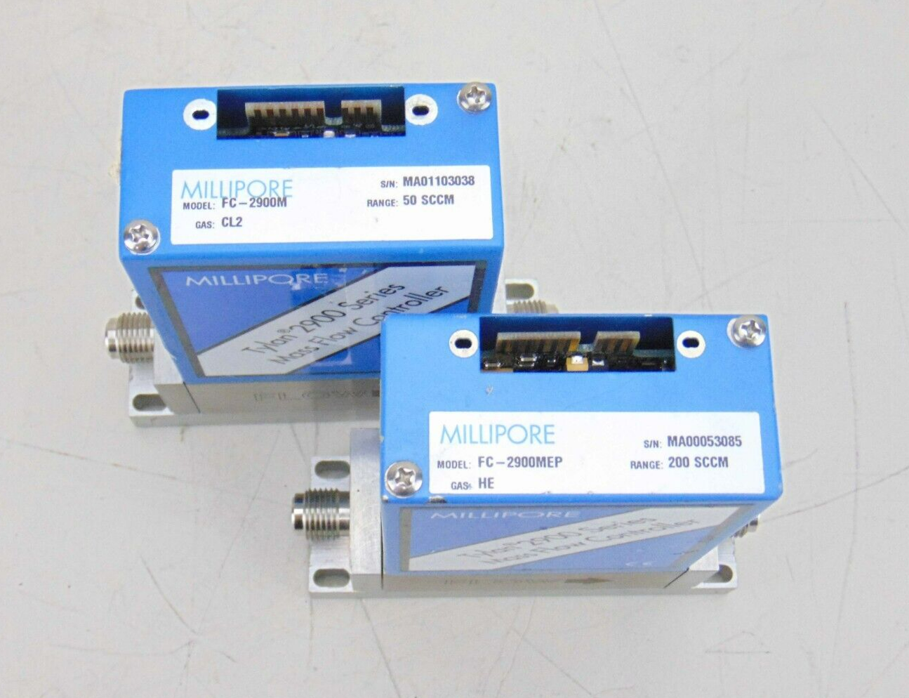 Millipore FC-2900M FC-2900MEP Mass Flow Controller 50cc CL2 200cc He, lot o 2