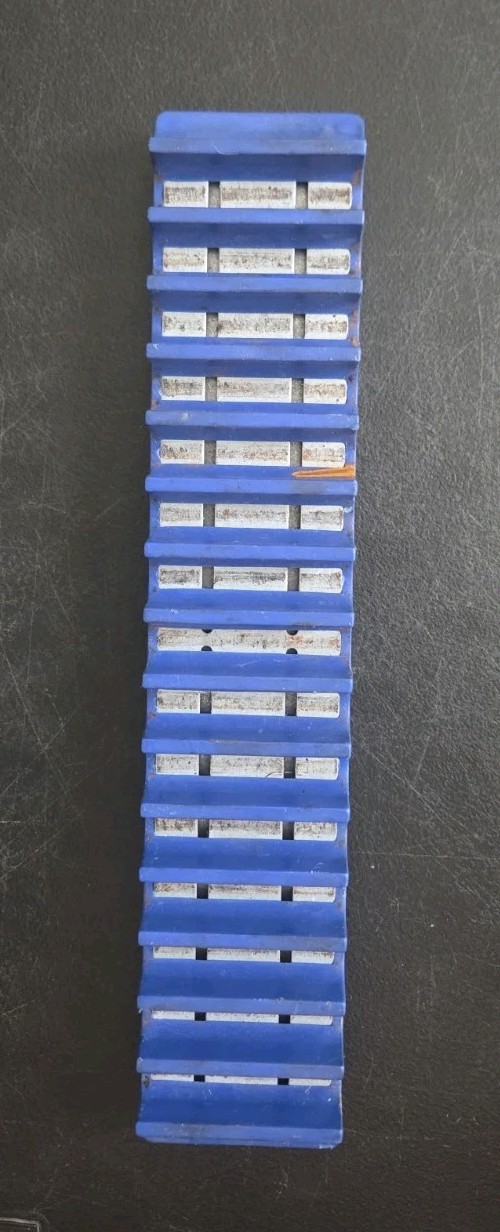 Mechanics Time Saver Universal Magnetic Screwdriver Wrench Rack 15 Slot Holder