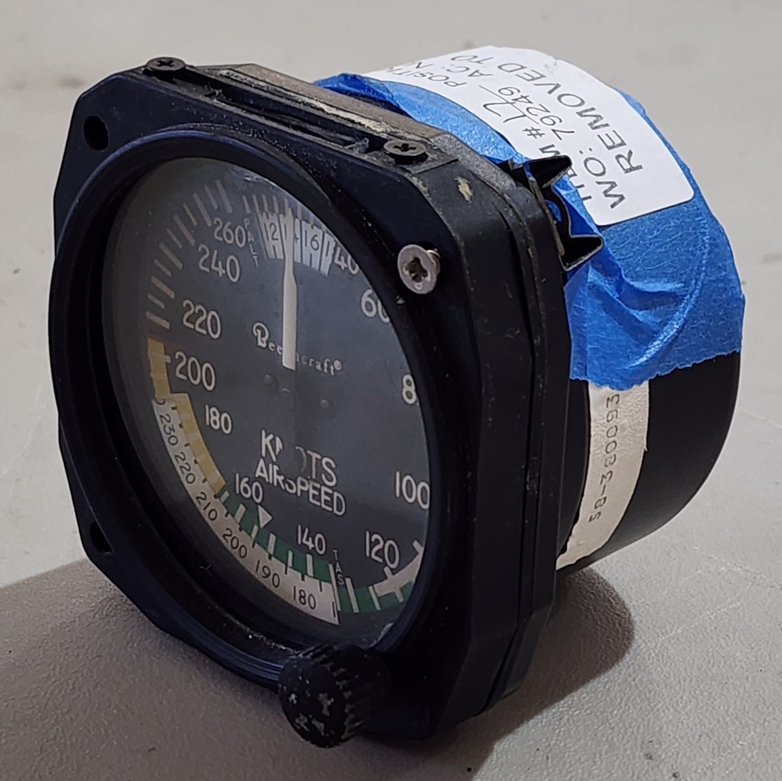 UI/Beechcraft Airspeed Indicator                             p/n: 8130