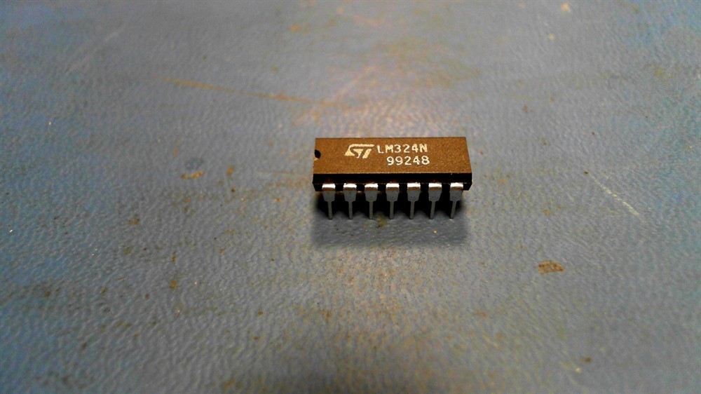 New (11pcs) LM324N` ST MICROELECTRONICS IC Linear