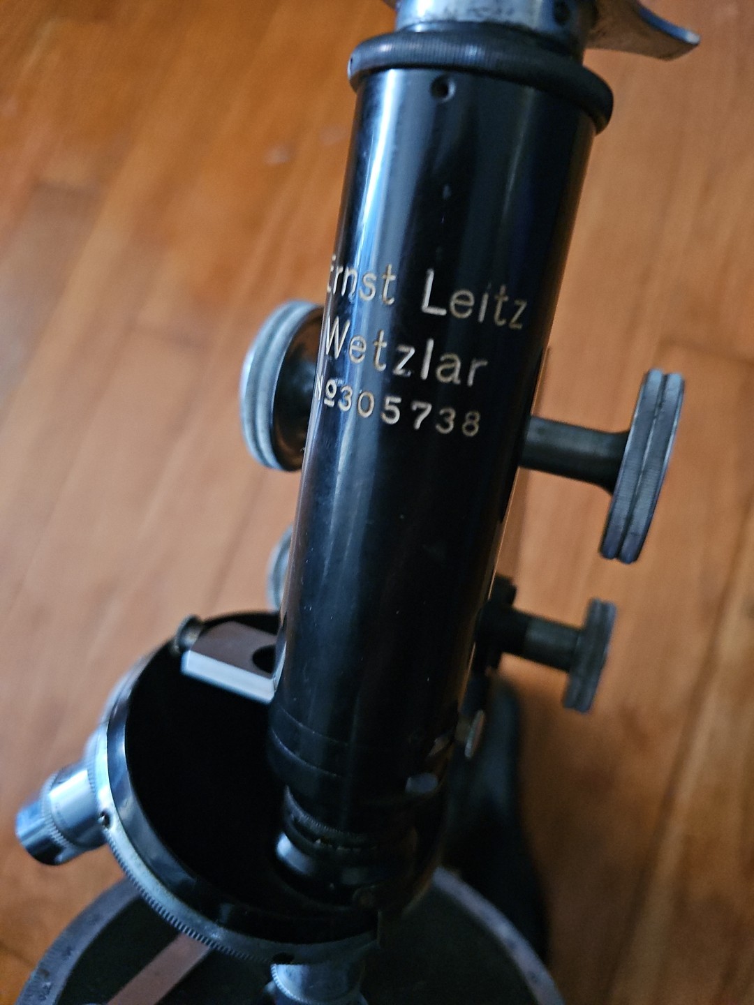 Ernst Leitz Wetzlar – Compound Microscope + Wood Case