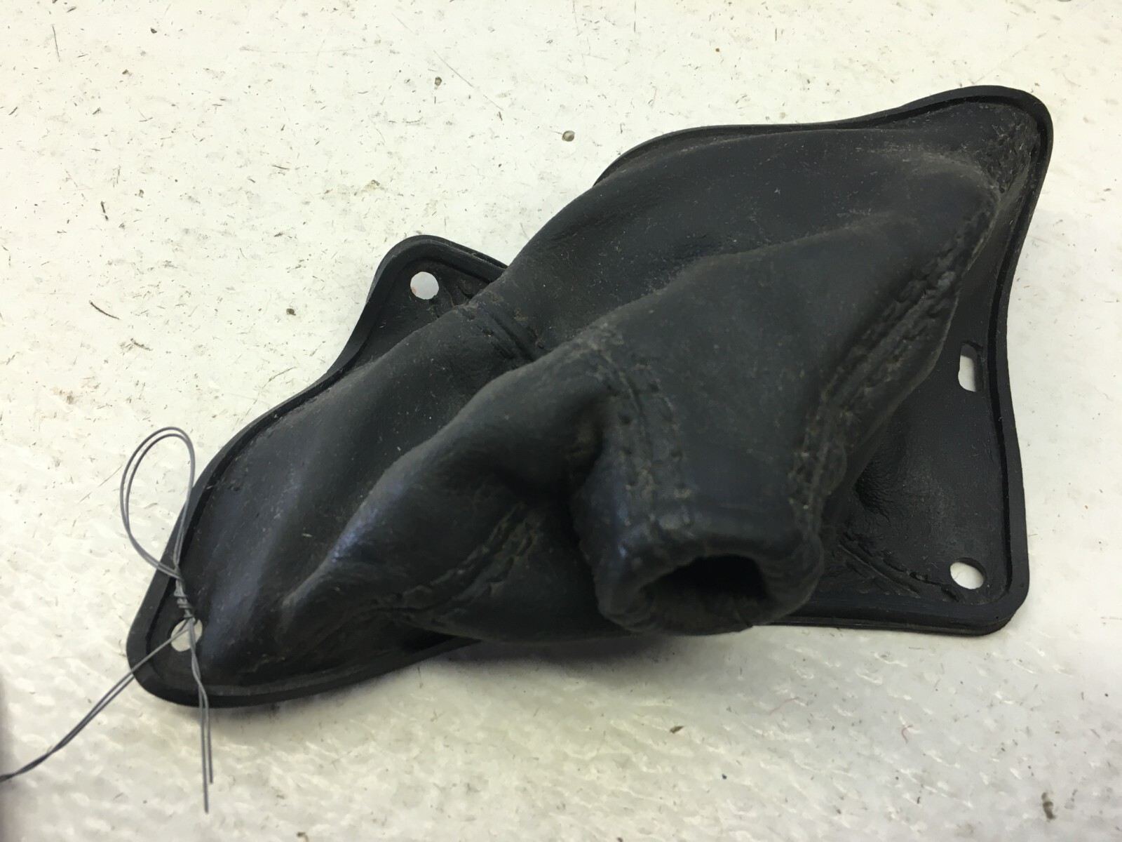 GM NOS 1980-83 Nova Skylark Omega Phoenix 4 Speed Shift Boot 476601