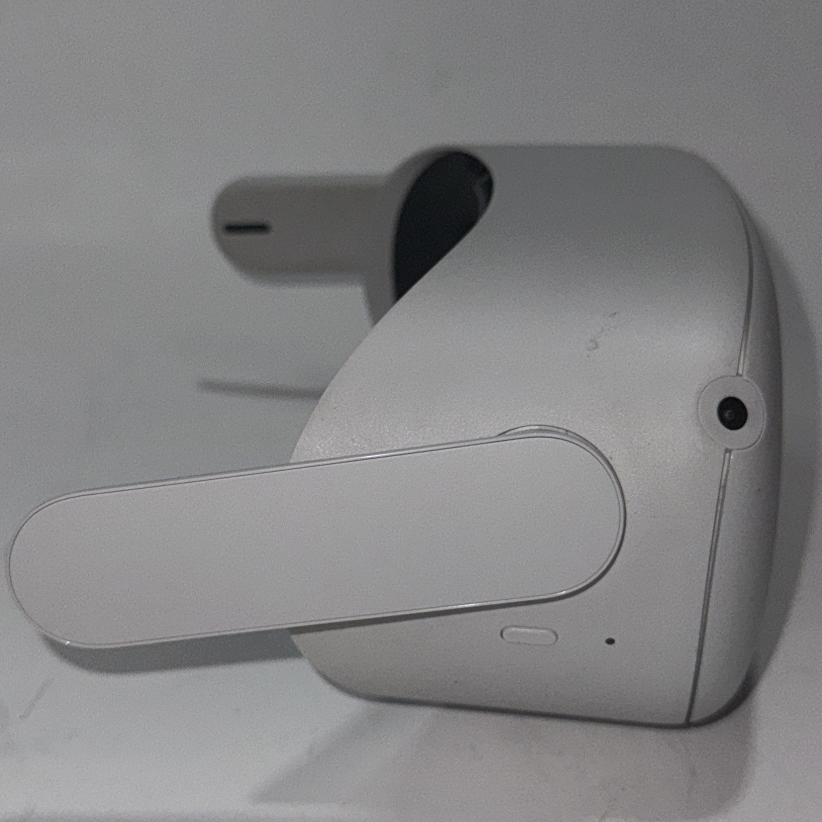 Meta Oculus Quest 2 VR 128GB HEADSET ONLY Tested Works No Controllers Or Strap