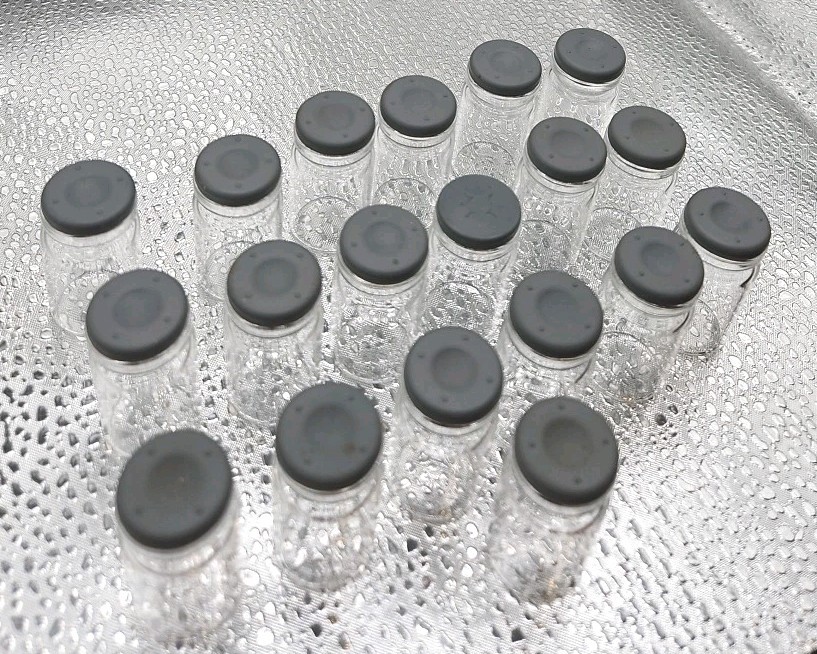 Party / Craft Glass Vials With Rubber Stoppers