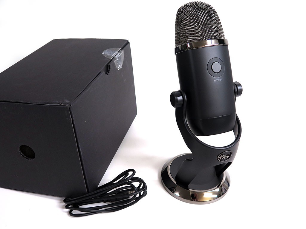 Blue Vo!CE Yeti X USB multi-pattern microphone mic LED lighting blackout black