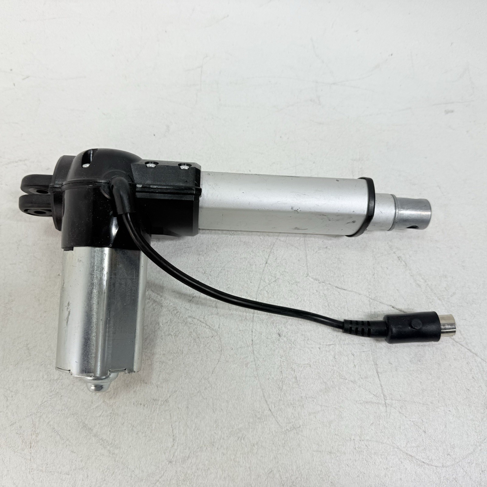 81633 HEAVY DUTY UPGRADE La-Z-Boy LZB 10.000109.0001 Okin Alphadrive 83706 Motor