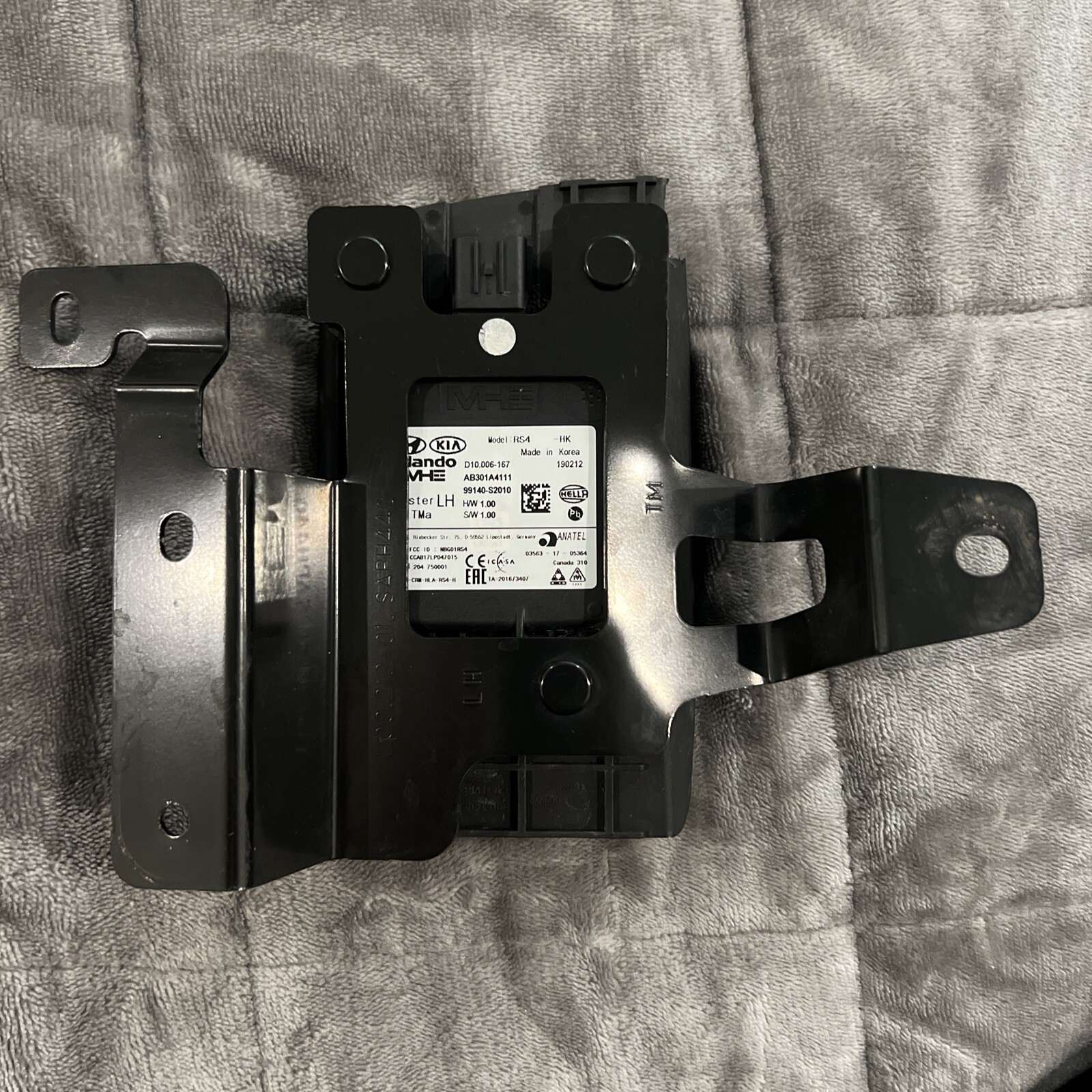 2019-2020 Hyundai Santa Fe Rear Driver Blindspot Monitor 99140S2010