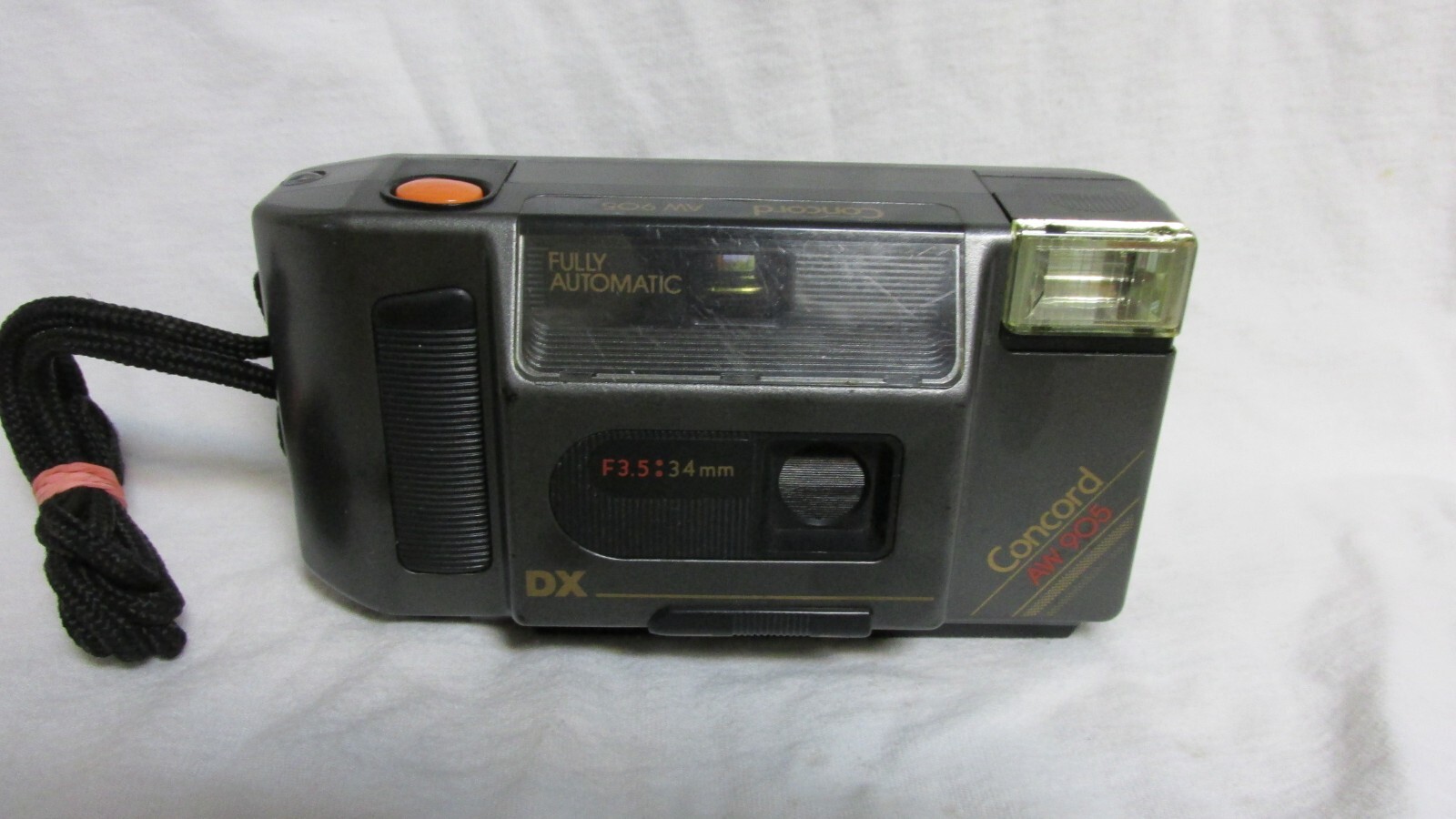 VINTAGE 1980s CONCORD AW 905 CAMERA WORKS!