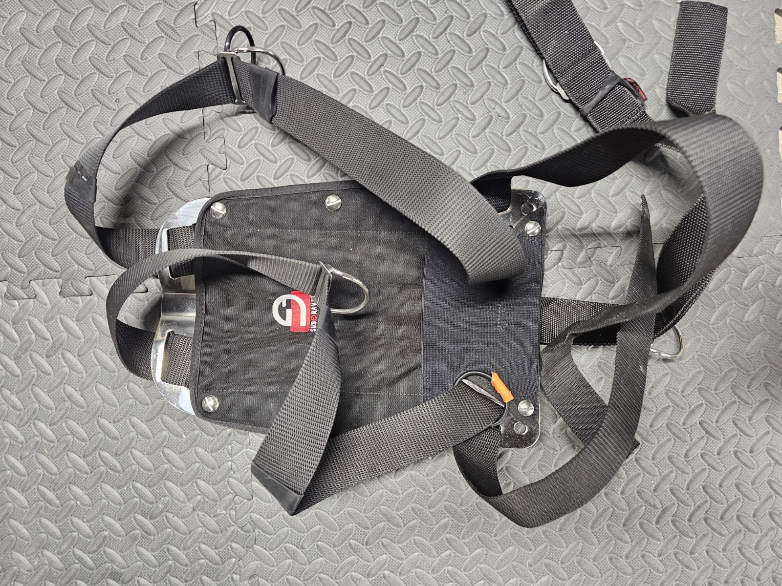 Sub Gravity Paragon Backplate And Wing